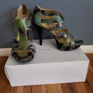Green Snake Skin Shoe